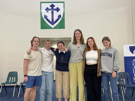 Juniors Spencer Timkar, Paul Grüendel, seniors Cambill Garlock, Frida Schwartau and juniors Anna Christophersen and Campbell Helling pose on their first day of school. The Germans visited Lawrence as a part of the Sister Cities program.